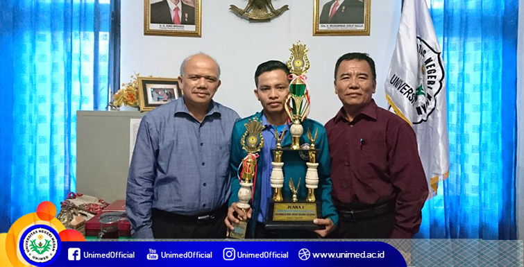 Mahasiswa FE Unimed Juara I Lomba Esai Nasional