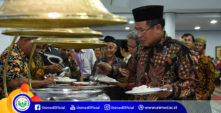 Unimed Gelar Buka Puasa Bersama untuk Perkuat Ketaqwaan Civitas