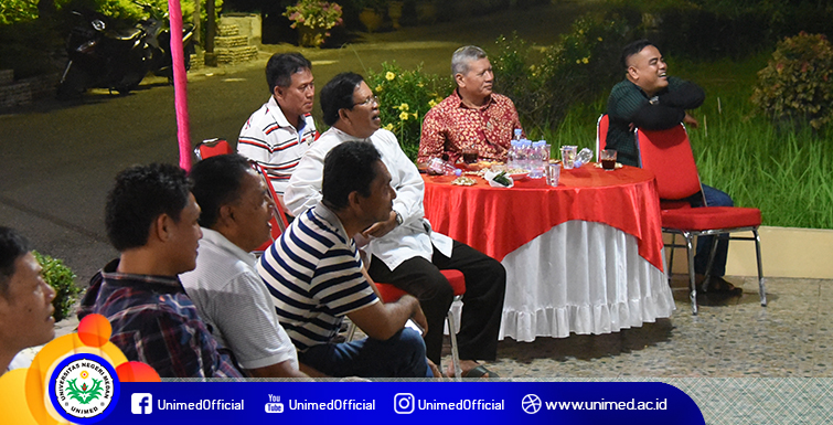 Rektor Bersama Civitas Unimed Nobar Final Piala Dunia 2018