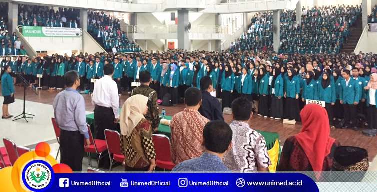 Rektor Berangkatkan 3580 Mahasiswa Ikuti PPLT, Berharap Menjadi Inovator Pembelajaran