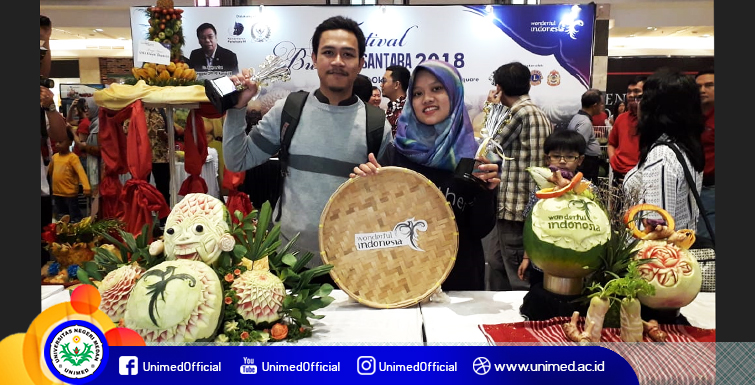 Mahasiswa Tata Boga FT Unimed Juara 1 dan 2 Lomba Fruit Carving Festival Buah Nusantara 2018