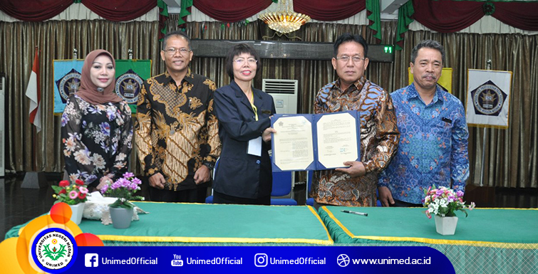 Tingkatkan Kemampuan Dosen PEKERTI/AA, STIKES Mitra Husada Medan Gandeng Unimed