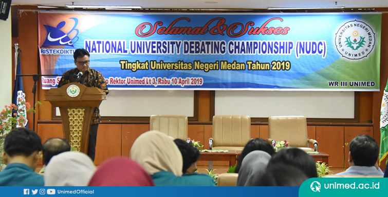 UNIMED Persiapkan Tim Debat Bahasa Inggris untuk Ikuti NUDC