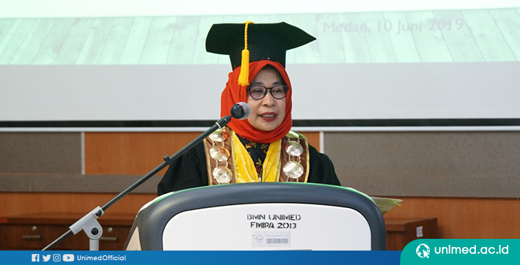 Dekan FMIPA Lantik 57 Sarjana Kependidikan dan Sarjana Sains