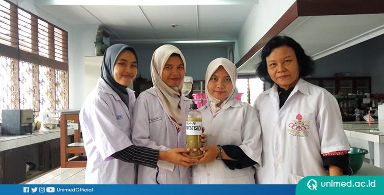 Mahasiswa UNIMED Olah Kulit Durian Jadi Biopestisida