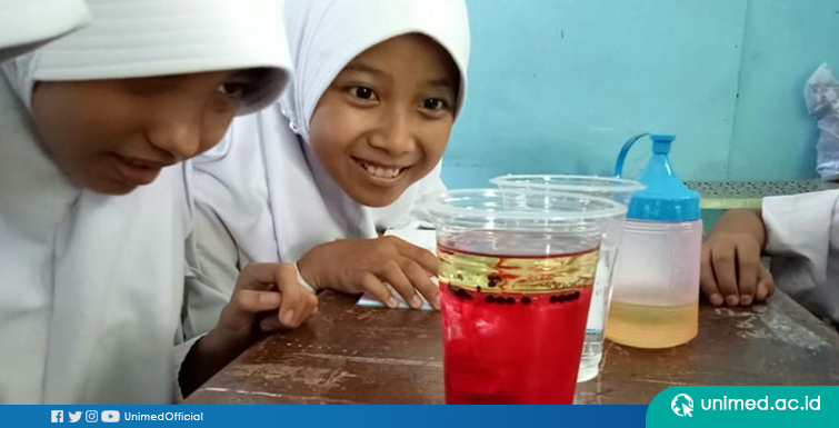 Mini Fun Science Laboratory Tingkatkan Kemampuan Kognitif dan Psikomotorik Anak SD