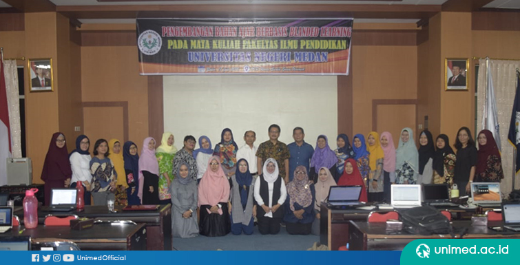 FIP UNIMED Latih Dosennya Kembangkan Blended Learning