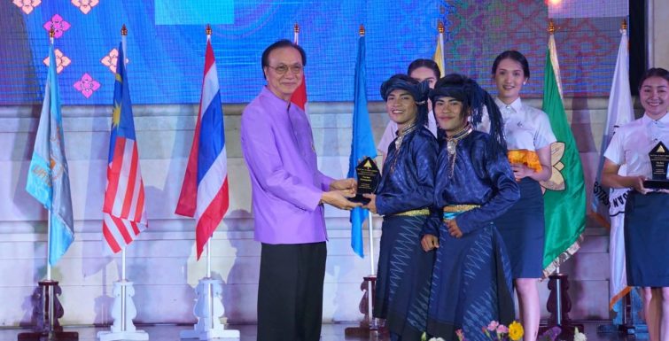 Tim Culture Unimed Raih Penghargaan The Best Choreography di IMT-GT Thailand