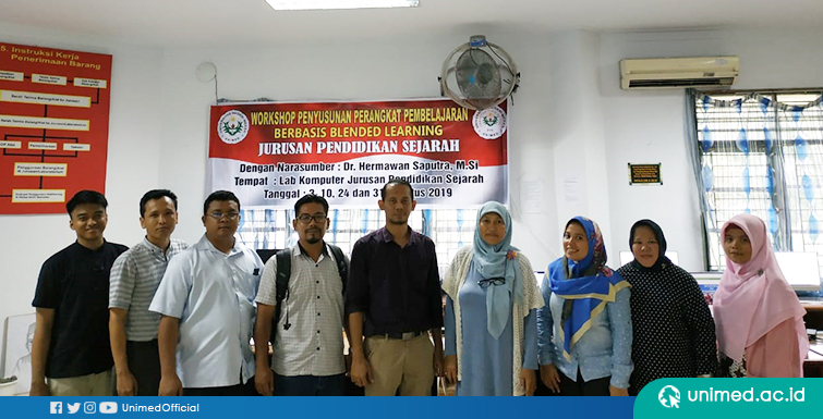 Tingkatkan Kemampuan Literasi IT, Jurusan Pend. Sejarah Gelar Pelatihan Blended Learning