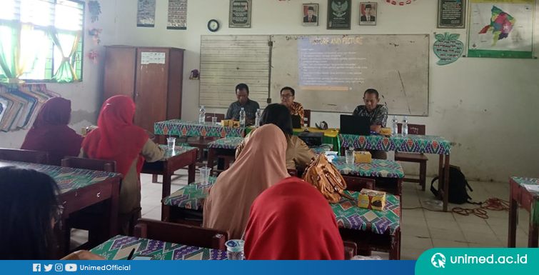 Dosen UNIMED Tingkatkan Kompetensi Guru SD Tanjung Beringin dengan Model Pembelajaran Berbasis Teknologi