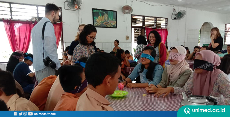 Prodi Pend. Bahasa Jerman Gelar Proyek Penyiaran Radio Jerman Bersama dengan SISWA SLB