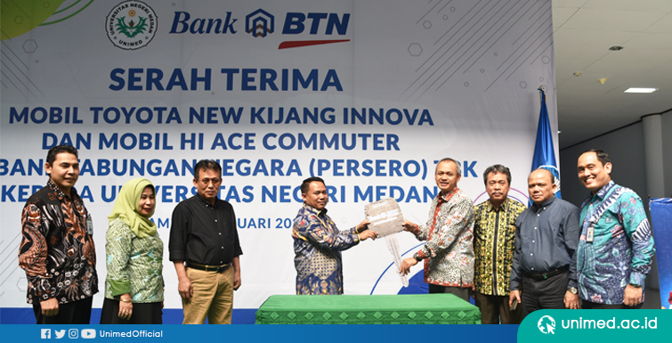 Kerjasama Unimed – Bank BTN Ditandai Dengan Penyerahan 2 Unit Mobil