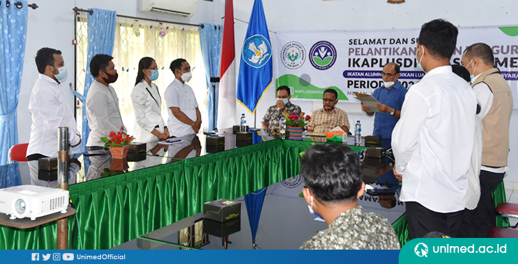 Dekan FIP Lantik Badan Pengurus IKAPLUSDIKMAS Unimed Periode 2021-2024