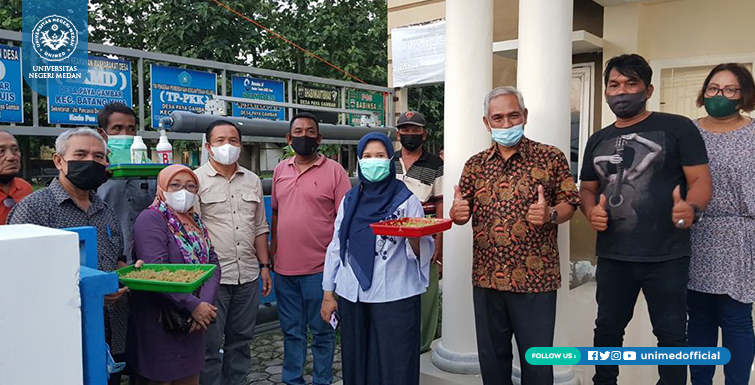 LPPM UNIMED Kembangkan Inovasi Hidroponik Rumahan pada Masyarakat Desa Paya Gambar