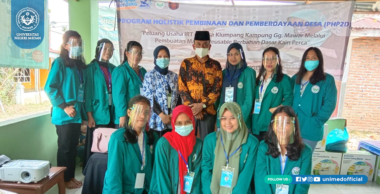 Tim PHP2D UNIMED Beri Sosialisasi dan Pelatihan Pembuatan Masker Reusable Berbahan Dasar Kain Perca