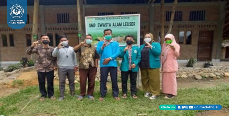 Tim PKM-PM FMIPA UNIMED Digitalisasi Laboratorium IPA di Sekolah Alam Leuser Langkat