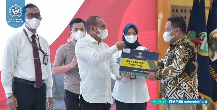 Rektor UNIMED Terima DIPA Tahun 2022 dari Gubernur Sumut